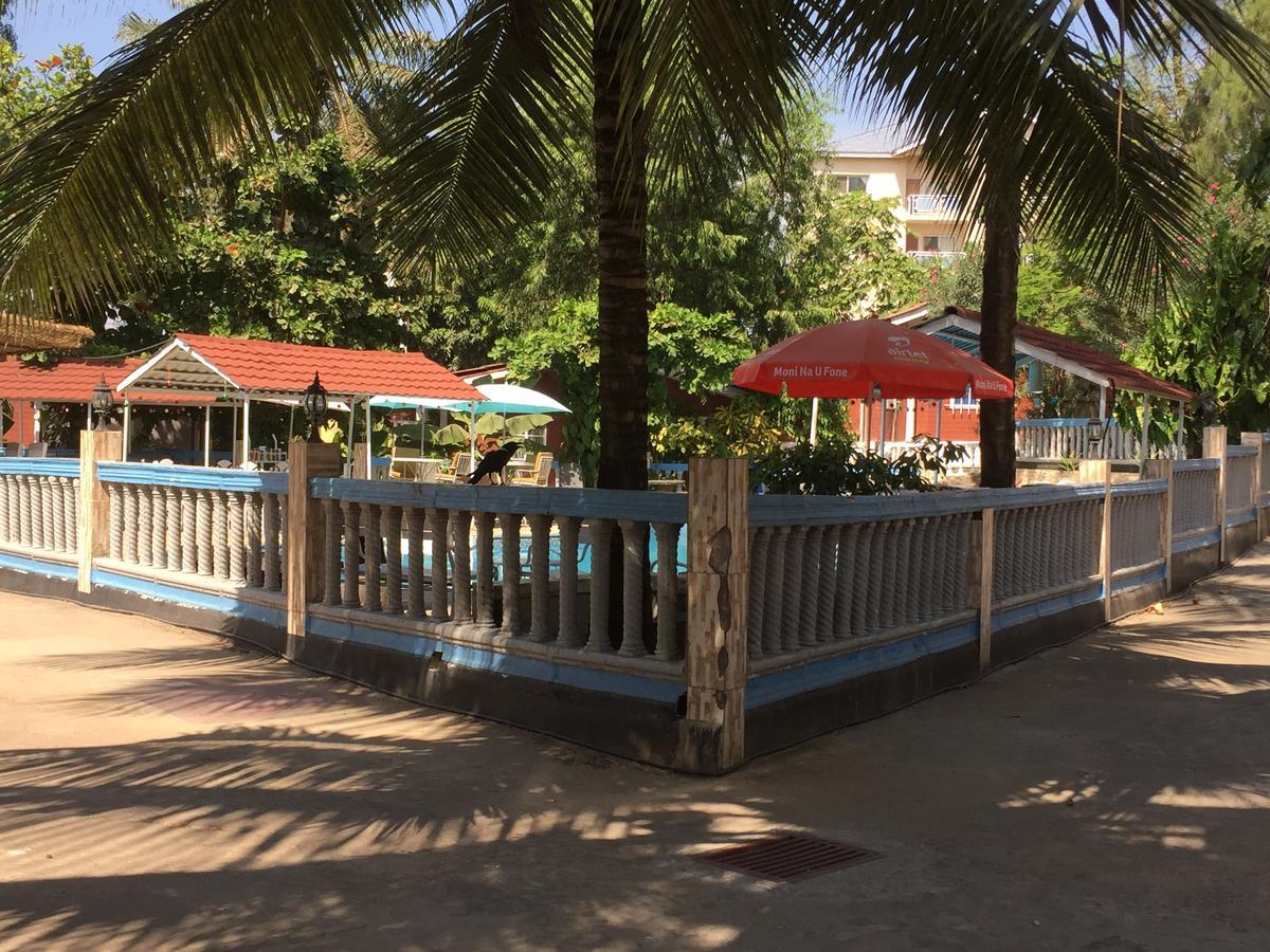 פריטאון The Family Kingdom Resort מראה חיצוני תמונה